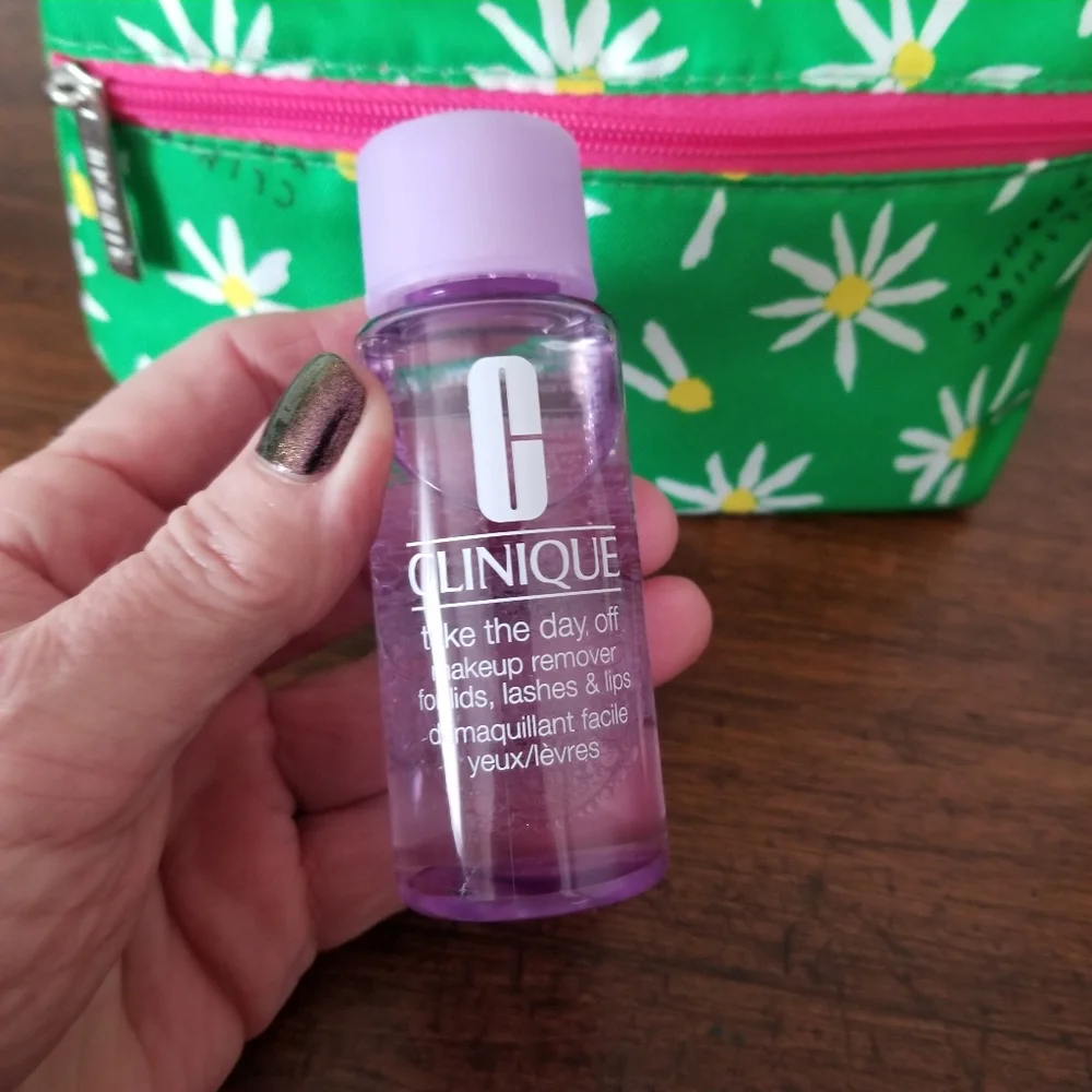 2/$14 Clinique x Donald (Pliner) 4 Piece Set